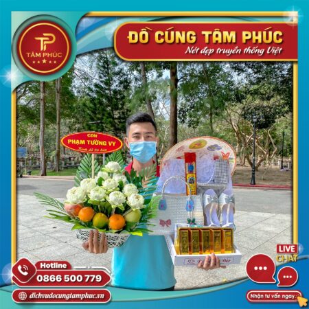 mam cung co sau hoa sen